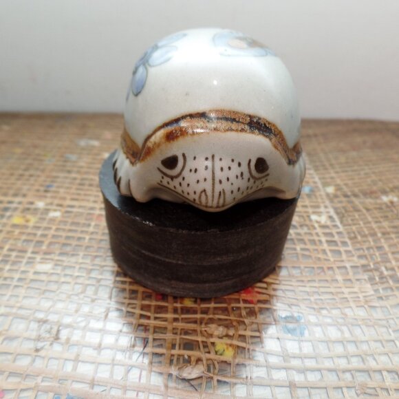 El Palomar Mexico Pottery Turtle Hideaway Beach Club - Picture 4 of 10